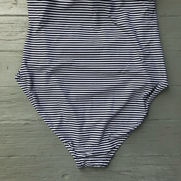 One Piece Swimsuit Size 6 Striped Ruched Black White Adjustable Retro Padded - Picture 9 of 11